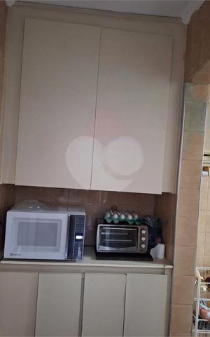 Casa de condomínio à venda com 145m², 3 quartos e 1 vaga
