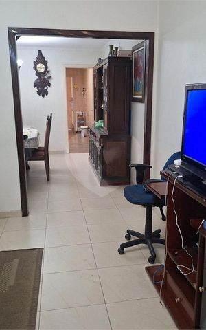 Casa de condomínio à venda com 145m², 3 quartos e 1 vaga