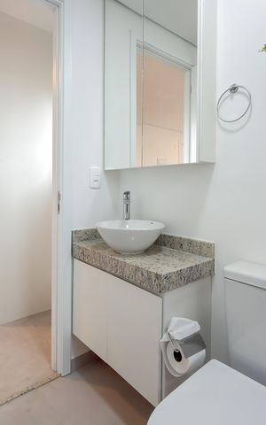Studio à venda com 31m², 1 quarto e sem vaga Studio à venda com 31m², 1 quarto e sem vagaBanheiro