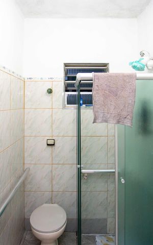 Casa à venda com 70m², 2 quartos e 1 vagaBanheiro