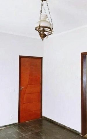 Casa à venda com 171m², 3 quartos e 3 vagas