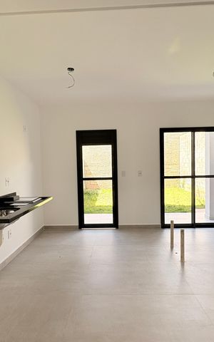 Casa de condomínio à venda com 90m², 2 quartos e 2 vagasCozinha