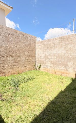 Casa de condomínio à venda com 90m², 2 quartos e 2 vagasQuintal