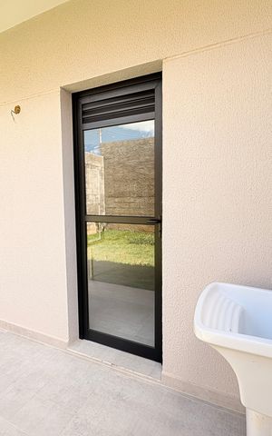 Casa de condomínio à venda com 90m², 2 quartos e 2 vagasÁrea de Serviço