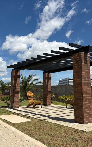 Casa de condomínio à venda com 90m², 2 quartos e 2 vagasÁrea comum - Pergolado