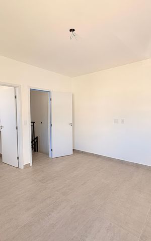 Casa de condomínio à venda com 90m², 2 quartos e 2 vagasSuíte 2