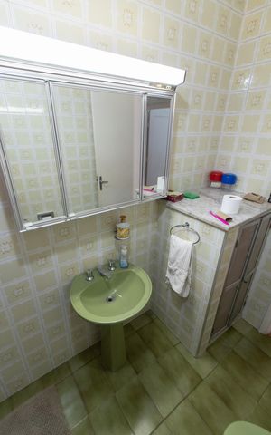 Casa para alugar com 300m², 3 quartos e 3 vagas Casa para alugar com 300m², 3 quartos e 3 vagasBANHEIRO SOCIAL