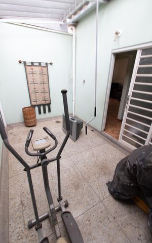 Casa para alugar com 300m², 3 quartos e 3 vagas Casa para alugar com 300m², 3 quartos e 3 vagasÁREA DE LUZ