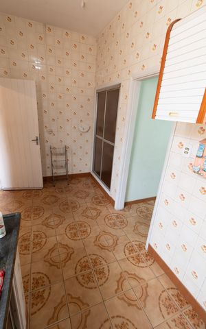 Casa para alugar com 300m², 3 quartos e 3 vagas Casa para alugar com 300m², 3 quartos e 3 vagasCOZINHA