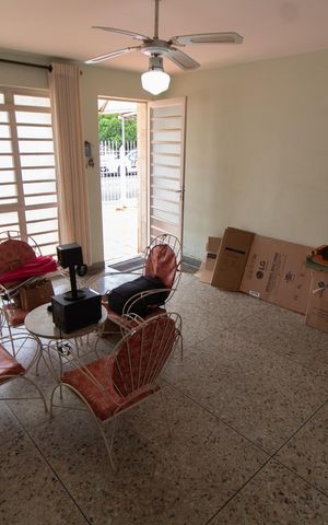 Casa para alugar com 300m², 3 quartos e 3 vagas Casa para alugar com 300m², 3 quartos e 3 vagasSALA DE ESTAR