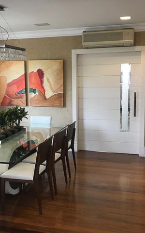 Casa de condomínio à venda com 827m², 4 quartos e 5 vagas