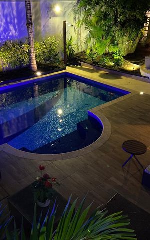 Casa de condomínio à venda com 827m², 4 quartos e 5 vagas