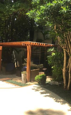 Casa de condomínio à venda com 827m², 4 quartos e 5 vagas