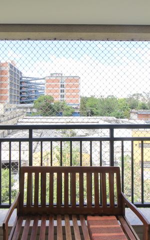 Apartamento à venda com 70m², 3 quartos e 1 vaga Apartamento à venda com 70m², 3 quartos e 1 vagaSala - Varanda