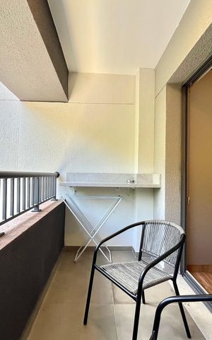 Studio à venda com 32m², 1 quarto e sem vaga Studio à venda com 32m², 1 quarto e sem vagaVaranda Studio