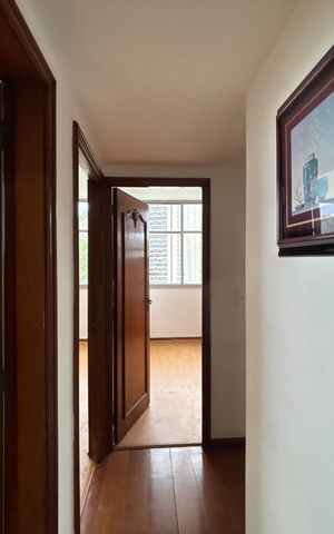 Apartamento à venda com 94m², 3 quartos e sem vaga Apartamento à venda com 94m², 3 quartos e sem vagaSala - corredor
