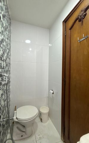 Apartamento à venda com 94m², 3 quartos e sem vaga Apartamento à venda com 94m², 3 quartos e sem vagaBanheiro social 2