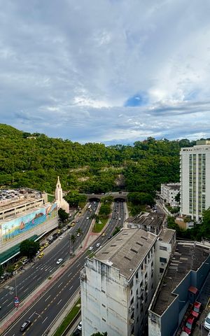 Apartamento à venda com 94m², 3 quartos e sem vaga Apartamento à venda com 94m², 3 quartos e sem vagaSala - vista livre