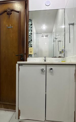 Apartamento à venda com 94m², 3 quartos e sem vaga Apartamento à venda com 94m², 3 quartos e sem vagaBanheiro social 2