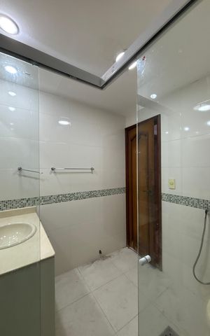 Apartamento à venda com 94m², 3 quartos e sem vaga Apartamento à venda com 94m², 3 quartos e sem vagaBanheiro social 1