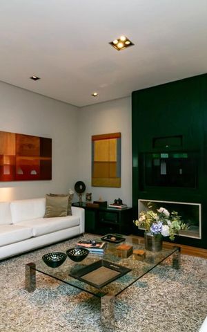 Casa à venda com 656m², 3 quartos e 3 vagas