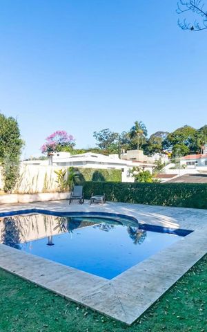 Casa à venda com 656m², 3 quartos e 3 vagas