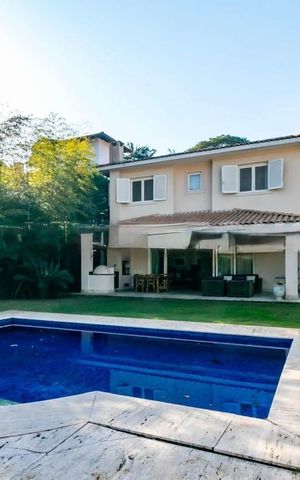 Casa à venda com 656m², 3 quartos e 3 vagas