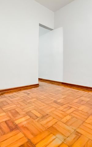 Apartamento à venda com 28m², 2 quartos e sem vaga Apartamento à venda com 28m², 2 quartos e sem vagaSala