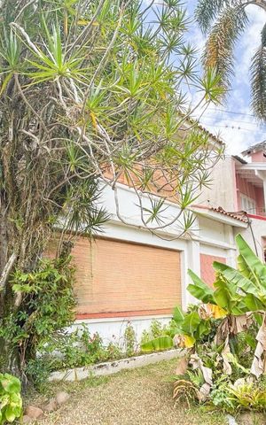 Casa para alugar com 400m², 4 quartos e 7 vagas Casa para alugar com 400m², 4 quartos e 7 vagasÁrea Externa