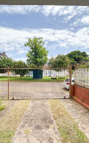 Casa para alugar com 400m², 4 quartos e 7 vagas Casa para alugar com 400m², 4 quartos e 7 vagasÁrea Externa