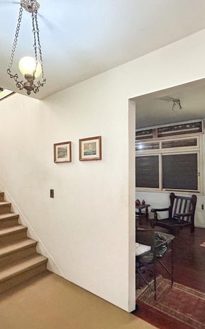 Casa para alugar com 400m², 4 quartos e 7 vagas Casa para alugar com 400m², 4 quartos e 7 vagasSala