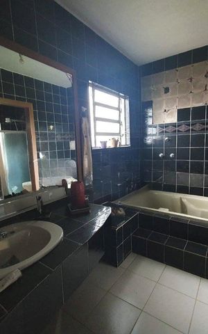 Casa para alugar com 400m², 4 quartos e 7 vagas Casa para alugar com 400m², 4 quartos e 7 vagasBanheiro 3