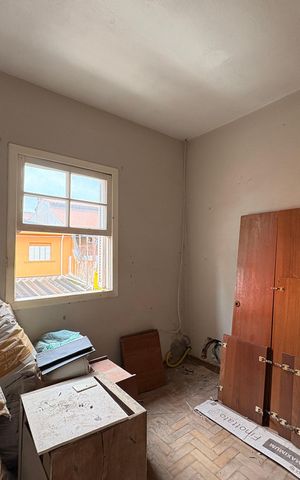 Casa à venda com 187m², 4 quartos e 2 vagas Casa à venda com 187m², 4 quartos e 2 vagasSala e quarto casa 4