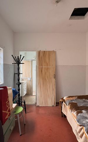 Casa à venda com 187m², 4 quartos e 2 vagas Casa à venda com 187m², 4 quartos e 2 vagasSala e quarto casa 2