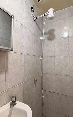 Casa à venda com 187m², 4 quartos e 2 vagas Casa à venda com 187m², 4 quartos e 2 vagasBanheiro casa 1