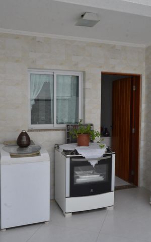 Casa à venda com 125m², 3 quartos e 2 vagasÁrea de Serviço