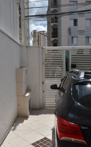 Casa à venda com 125m², 3 quartos e 2 vagasGaragem