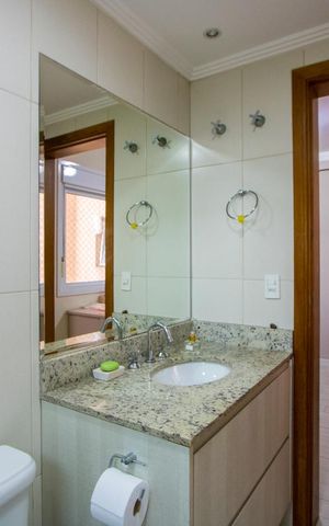 Apartamento à venda com 123m², 3 quartos e 3 vagas Apartamento à venda com 123m², 3 quartos e 3 vagasBanheiro do quarto 3