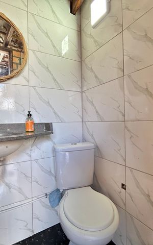 Casa à venda com 170m², 3 quartos e 1 vaga Casa à venda com 170m², 3 quartos e 1 vagaLavabo