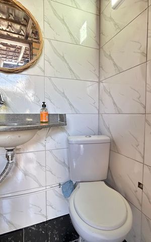 Casa à venda com 170m², 3 quartos e 1 vaga Casa à venda com 170m², 3 quartos e 1 vagaLavabo