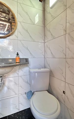 Casa à venda com 170m², 3 quartos e 1 vaga Casa à venda com 170m², 3 quartos e 1 vagaLavabo