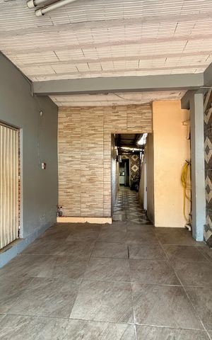 Casa à venda com 170m², 3 quartos e 1 vaga Casa à venda com 170m², 3 quartos e 1 vagaGaragem