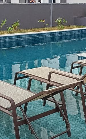 Apartamento à venda com 34m², 2 quartos e sem vaga Apartamento à venda com 34m², 2 quartos e sem vagaÁrea comum - Piscina