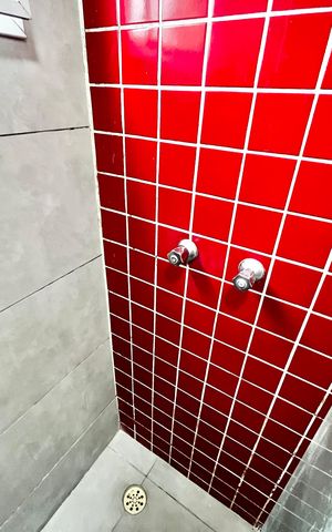 Apartamento à venda com 49m², 2 quartos e 1 vaga Apartamento à venda com 49m², 2 quartos e 1 vagaBanheiro