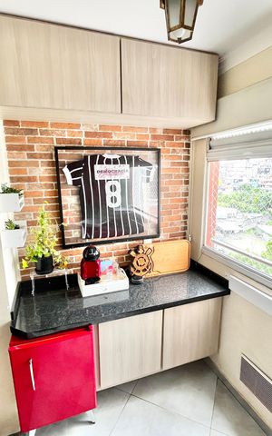 Apartamento à venda com 49m², 2 quartos e 1 vaga Apartamento à venda com 49m², 2 quartos e 1 vagaCozinha e Área de Serviço