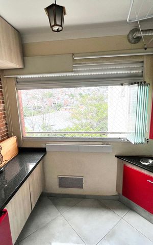 Apartamento à venda com 49m², 2 quartos e 1 vaga Apartamento à venda com 49m², 2 quartos e 1 vagaCozinha e Área de Serviço