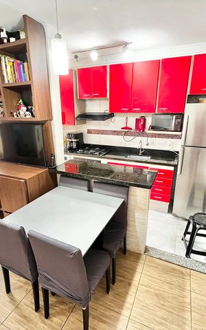 Apartamento à venda com 49m², 2 quartos e 1 vaga Apartamento à venda com 49m², 2 quartos e 1 vagaSala/Cozinha