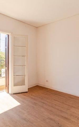 Casa à venda com 220m², 3 quartos e 2 vagasSuíte 1