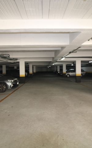Casa de condomínio à venda com 81m², 2 quartos e 2 vagasGaragem
