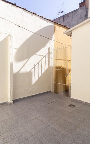 Casa à venda com 190m², 5 quartos e 2 vagas